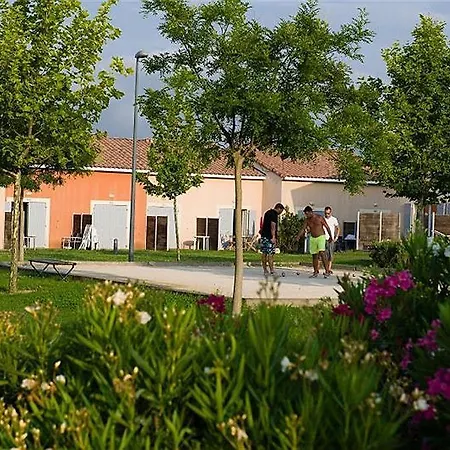 Le Domaine Du Golf H 3p 6p Rezort Fabrègues